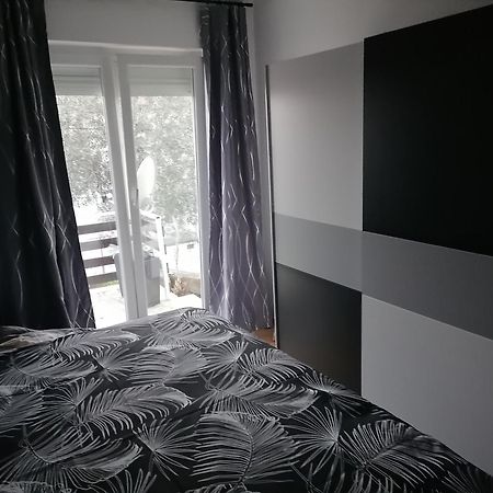 Turina Apartment Crikvenica Bagian luar foto